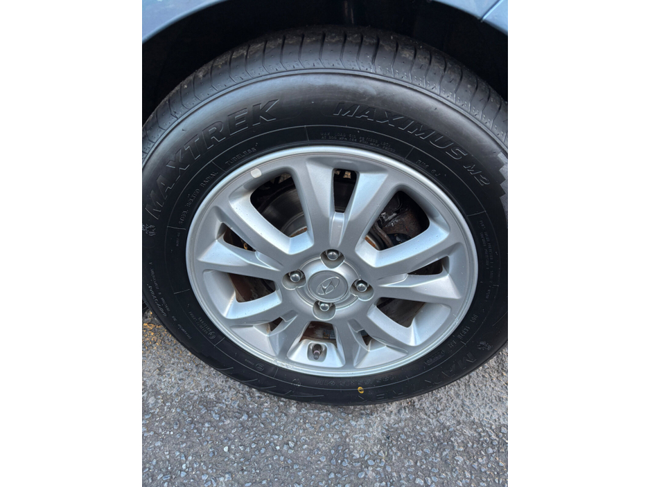 2016 Hyundai i20 - image 14