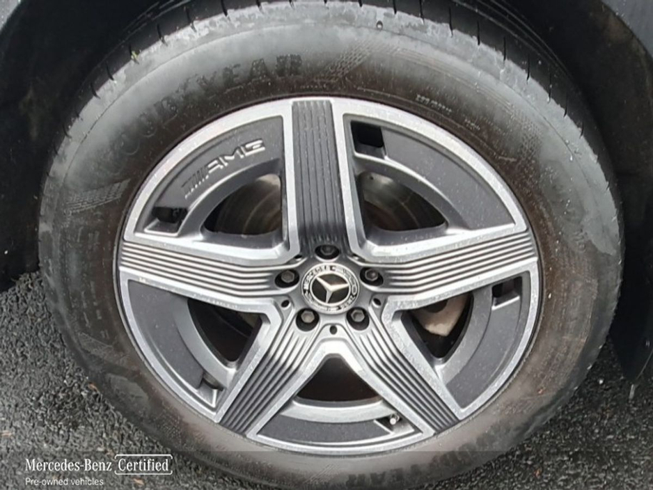 2023 Mercedes-Benz GLC Class - image 5