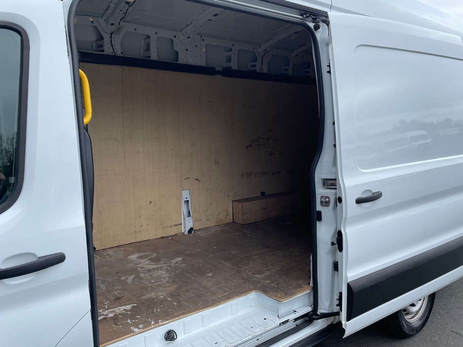 2024 Ford Transit - image 24