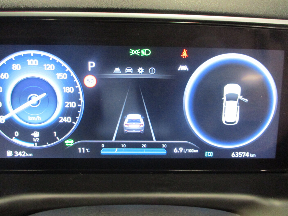 2022 Hyundai Tucson - image 16