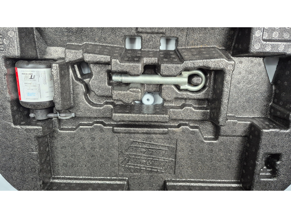 2021 Toyota Corolla - image 14