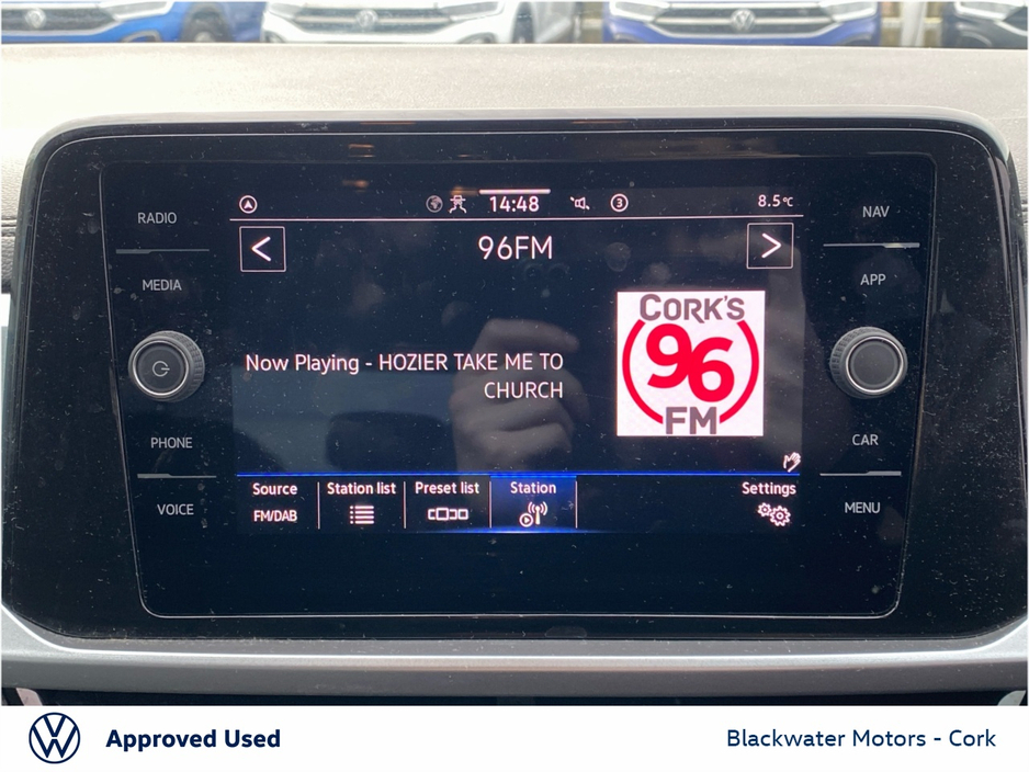 2023 Volkswagen T-Roc - image 16