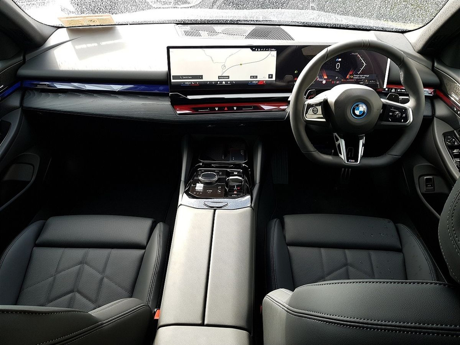 2026 BMW 5 Series - image 4