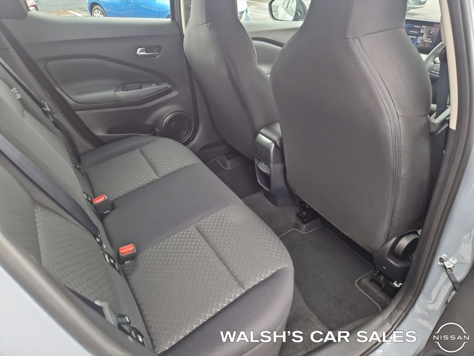 2025 Nissan Juke 1.6 HYB SV MY24 €30,900