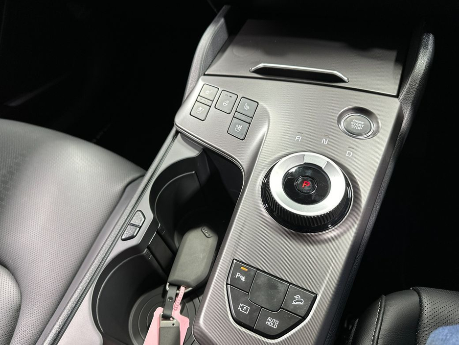 2026 Kia Sportage - image 21