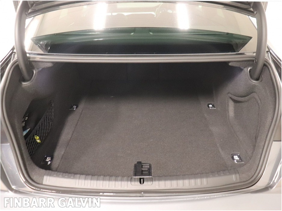 2022 Audi A6 40TDI 204HP S tronic S Line €44,950