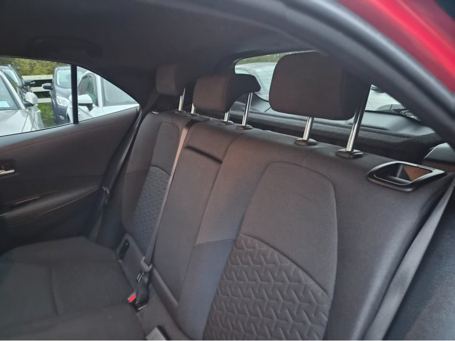 2020 Toyota Corolla HYBRID LUNA SPORT 4DR AUTO €20,995