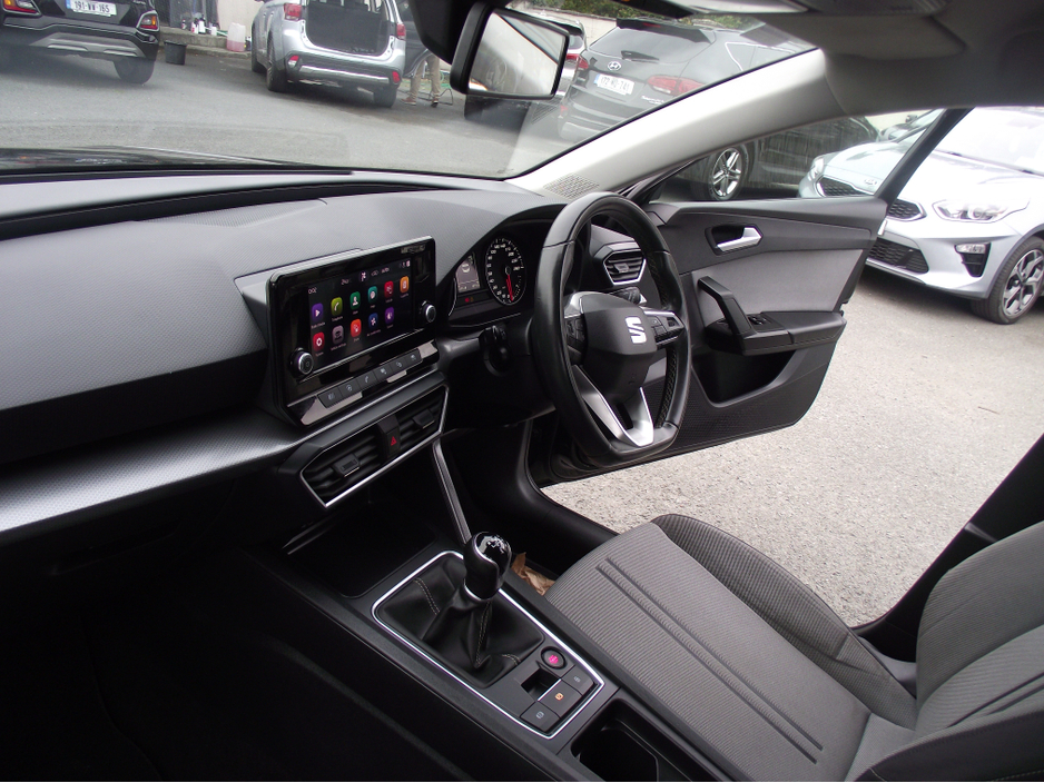 2021 SEAT Leon - image 16