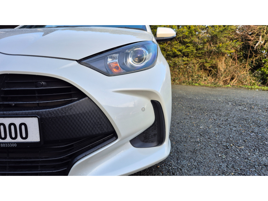 2020 Toyota Yaris Hybrid X Pack Automatic €14,950