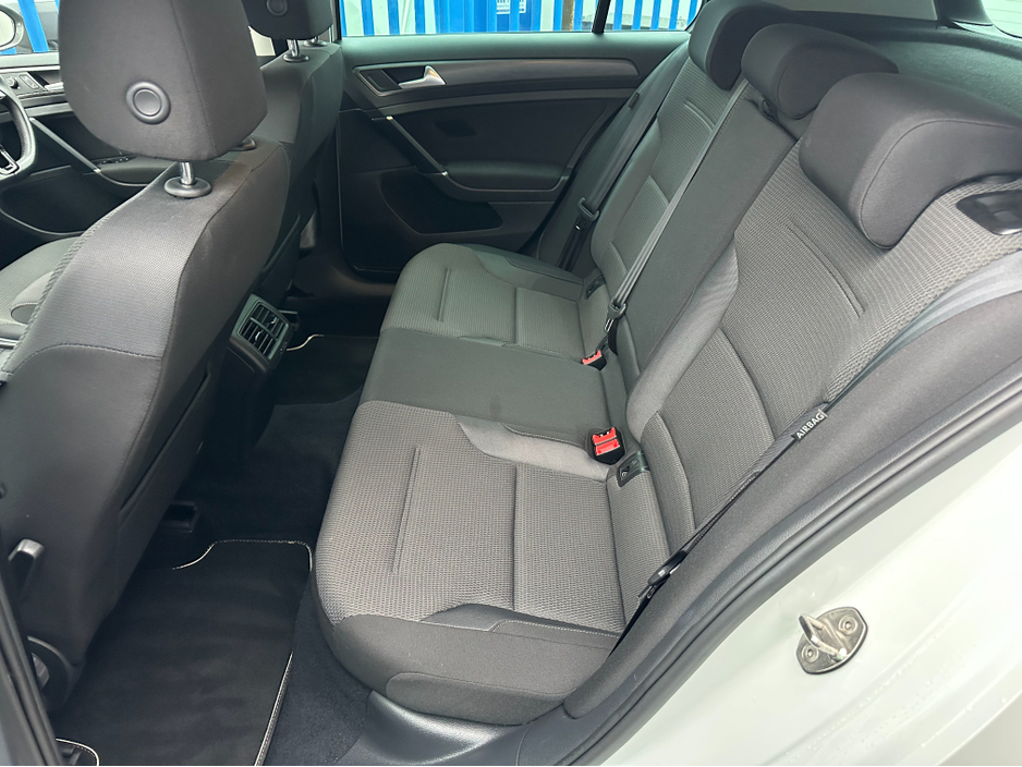 2018 Volkswagen Golf 1.2 TSI DSG Highspec €18,950