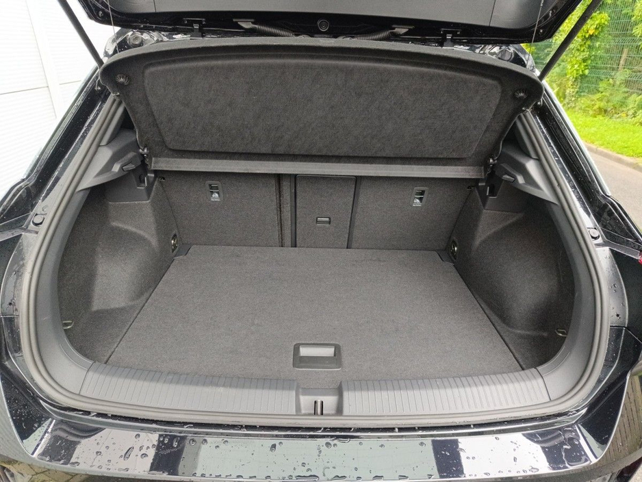 2025 Volkswagen T-Roc T-Roc R-Line 2.0TDi 150Bhp DSG 2WD Auto Start/Stop €43,995