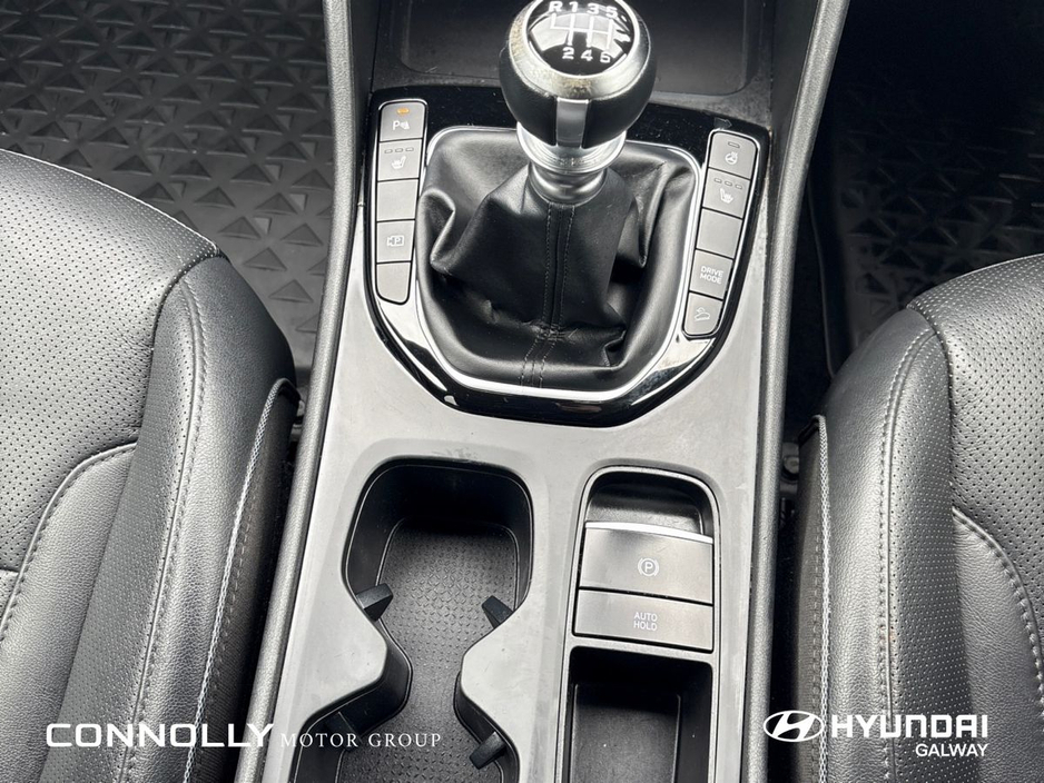 2021 Hyundai Tucson - image 47