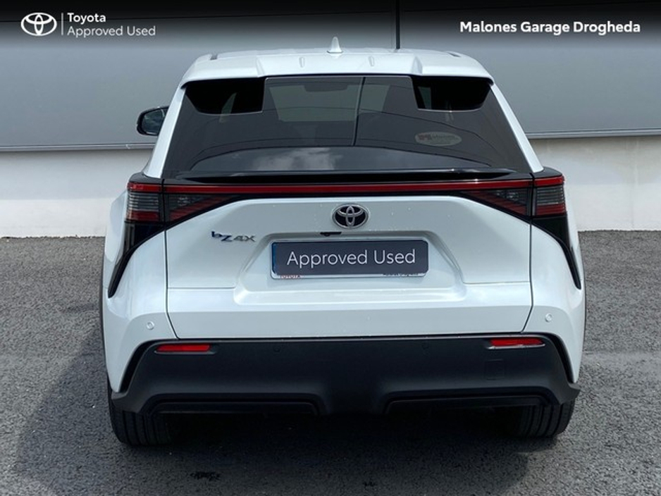 2022 Toyota bZ4X - image 3