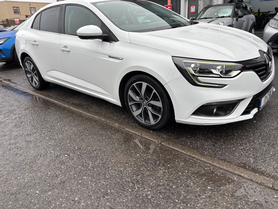 2017 Renault Megane 1.6 dCi 130 SIGNATURE €9,250