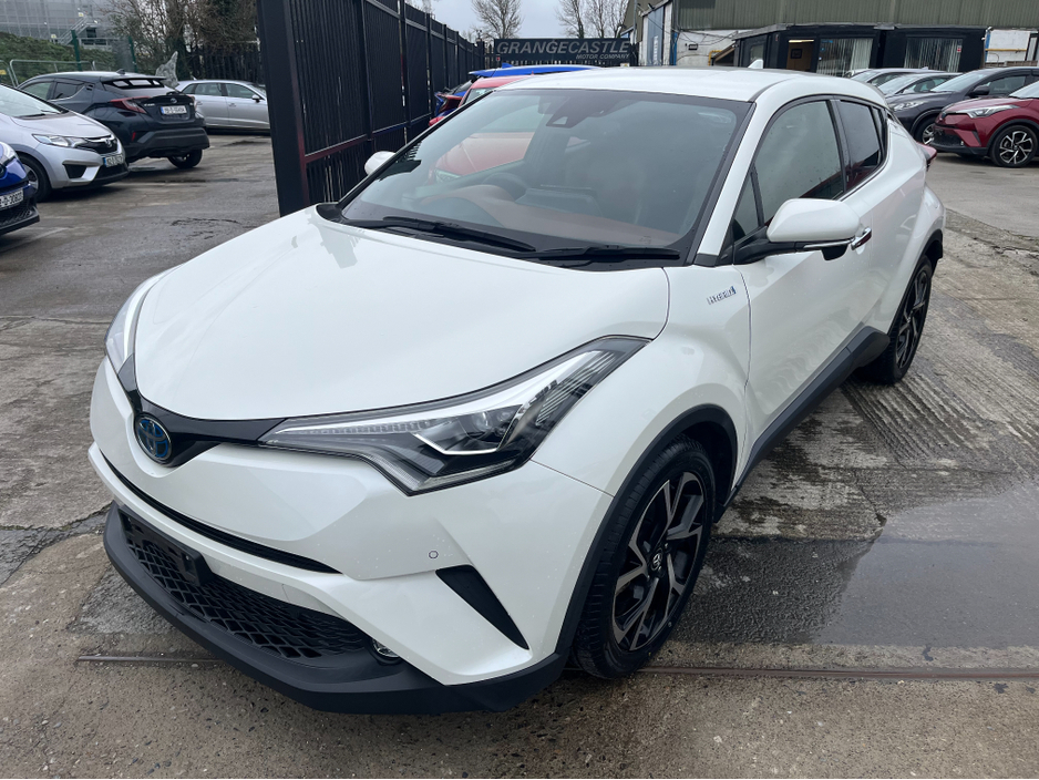 2019 Toyota C-HR - image 3