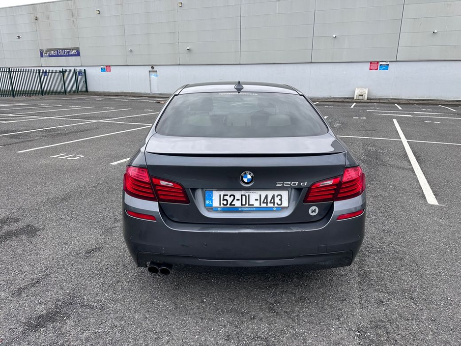 2015 BMW 5 Series - image 10