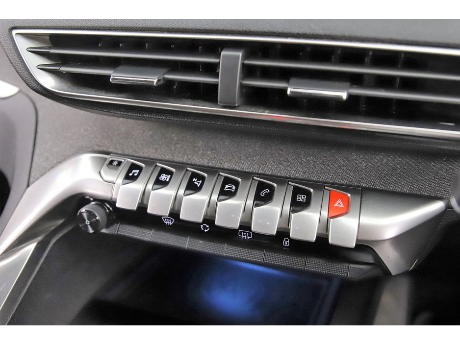 2019 Peugeot 5008 1.5HDI GT LINE BLUE