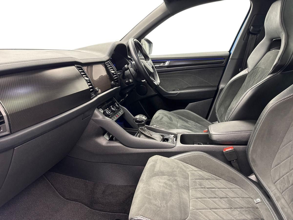 2023 Skoda Kodiaq - image 2
