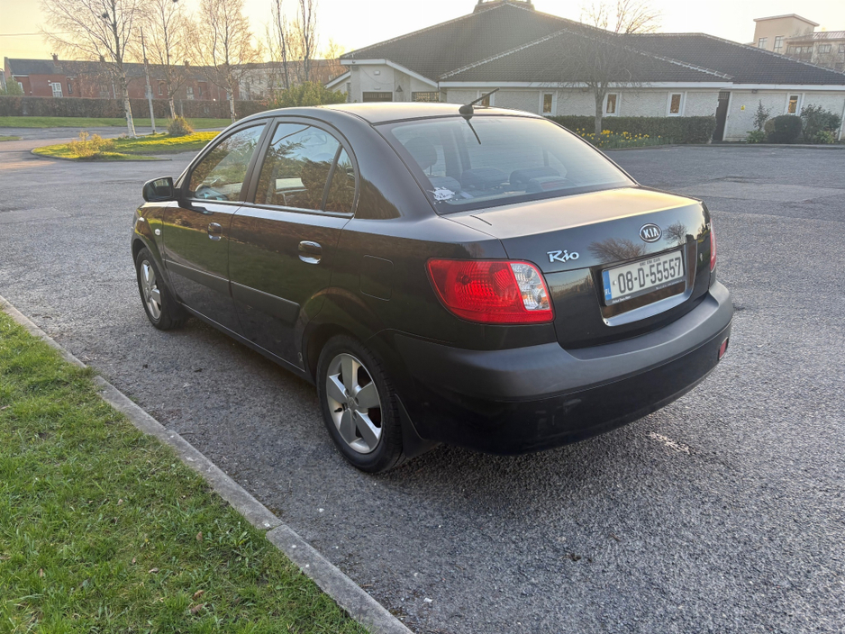 2008 Kia Rio - image 7