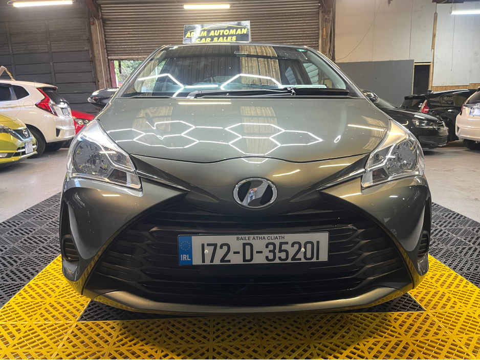 2017 Toyota Vitz 2017 auto (low mileage) €10,995