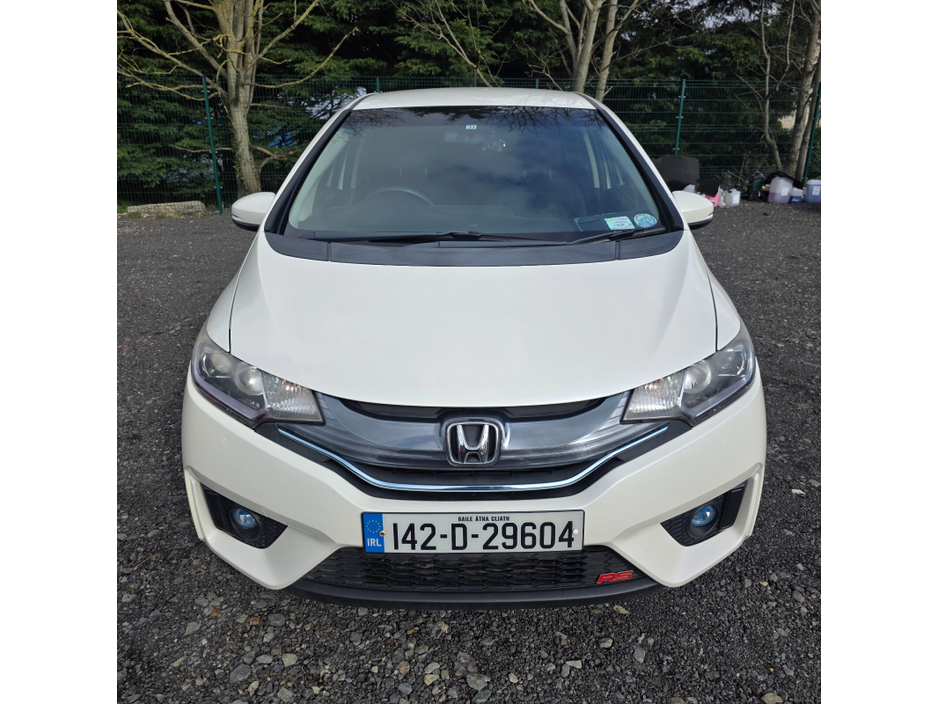 2014 Honda Fit - image 3