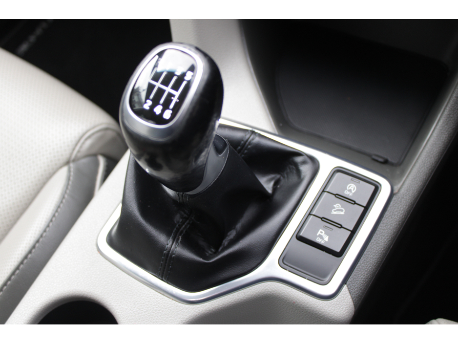 2018 Kia Sportage - image 17