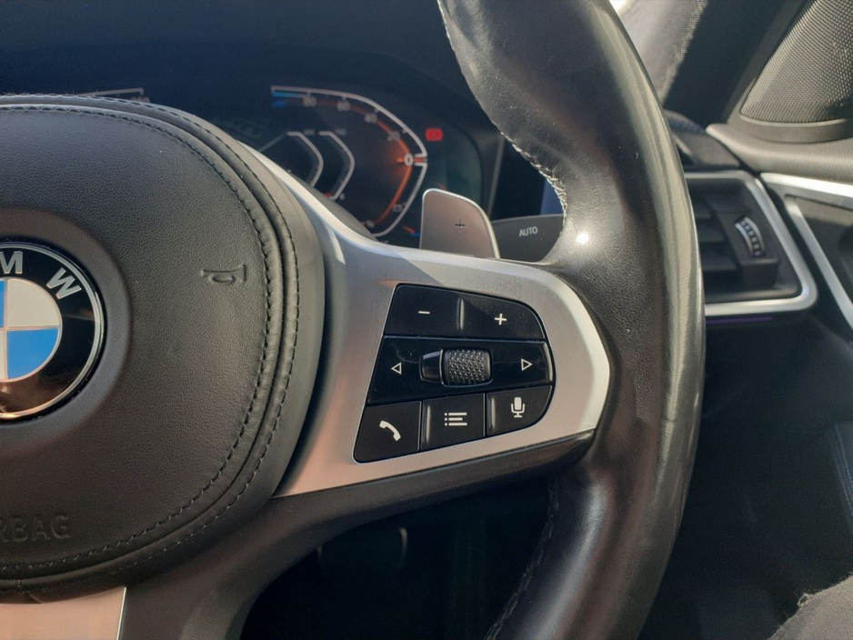 2022 BMW 4 Series - image 18