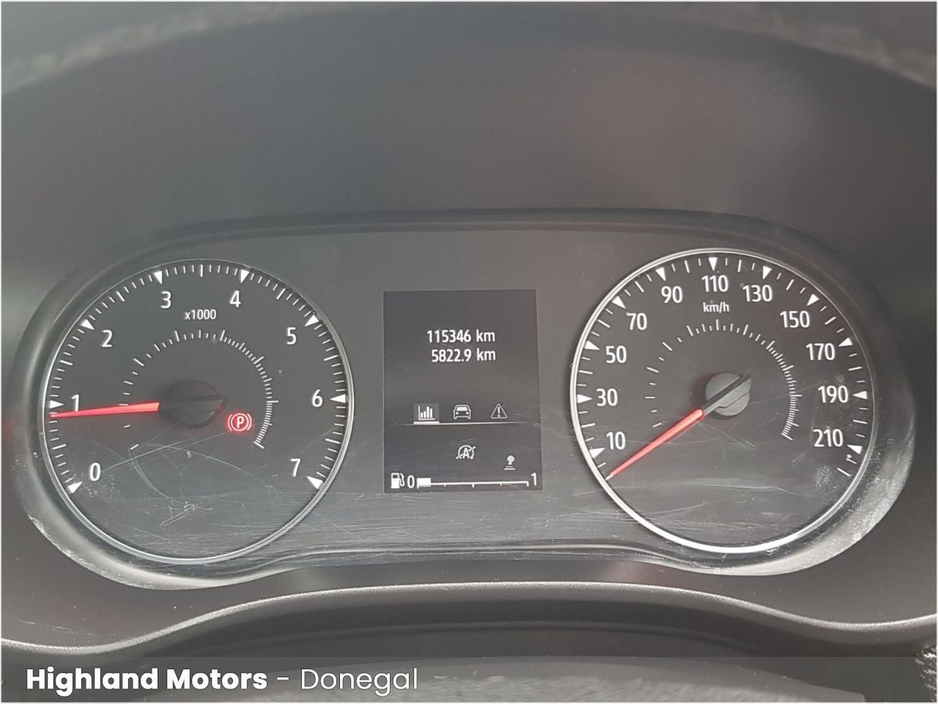 2022 Dacia Jogger - image 15