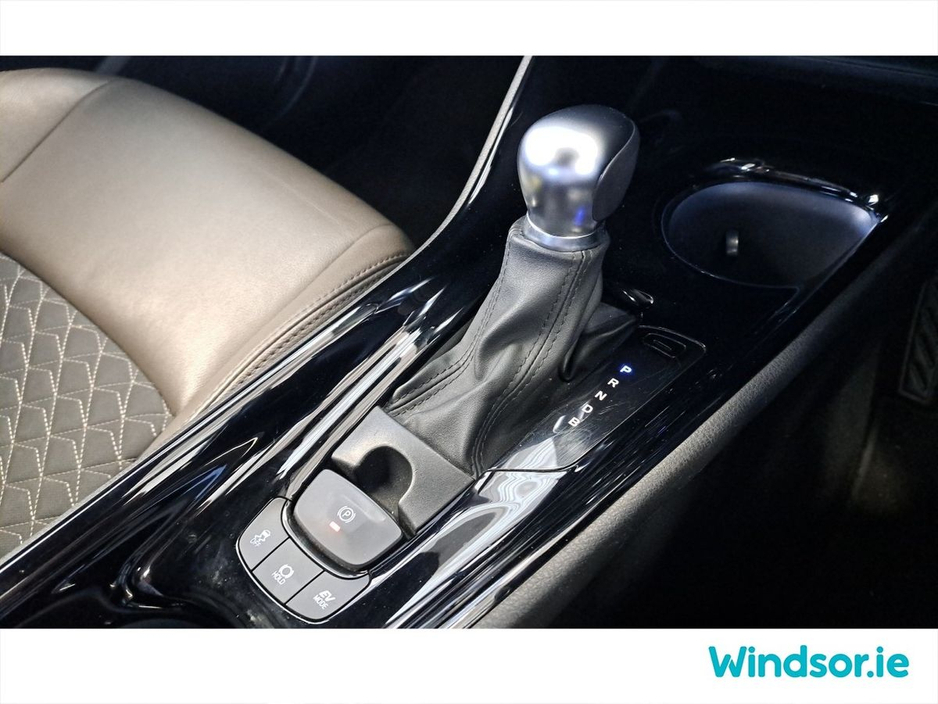 2017 Toyota C-HR - image 13