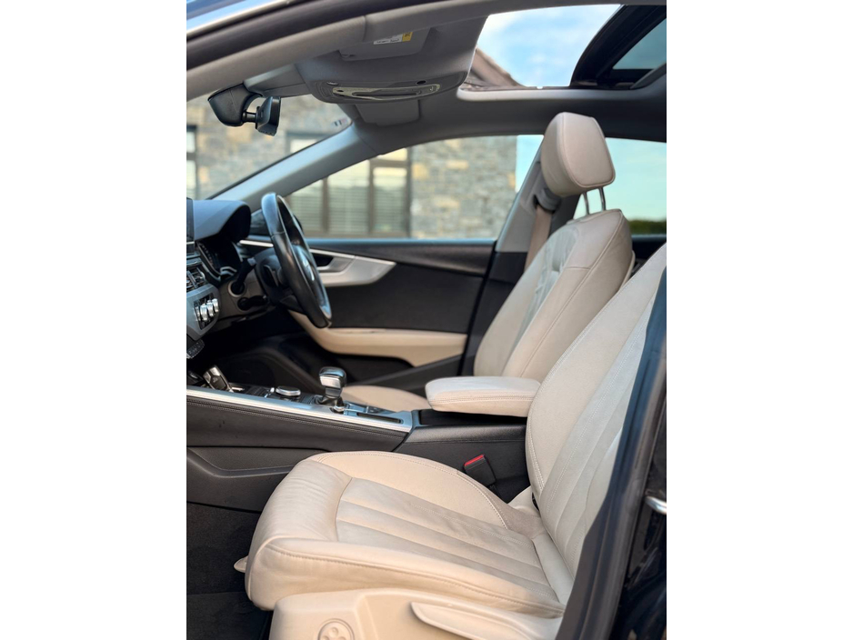 2019 Audi A5 Audi A5 2019 40TDI 190HP S tronic Automatic €19,550