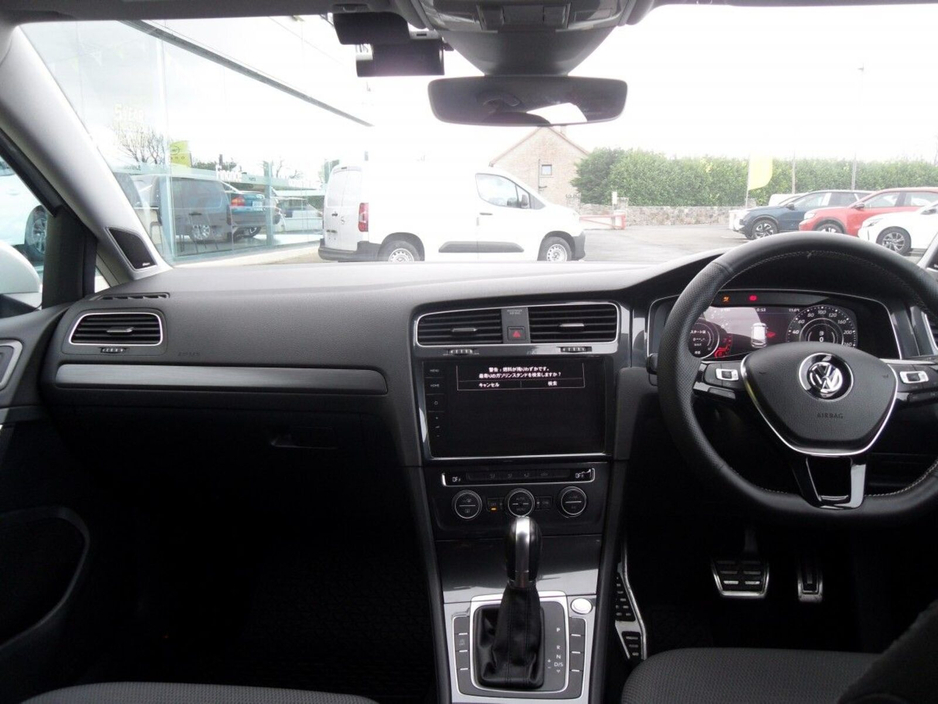 2019 Volkswagen Golf - image 7