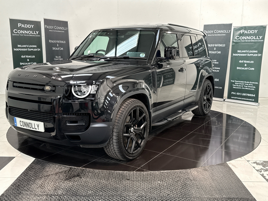 2021 Land Rover Defender - image 11