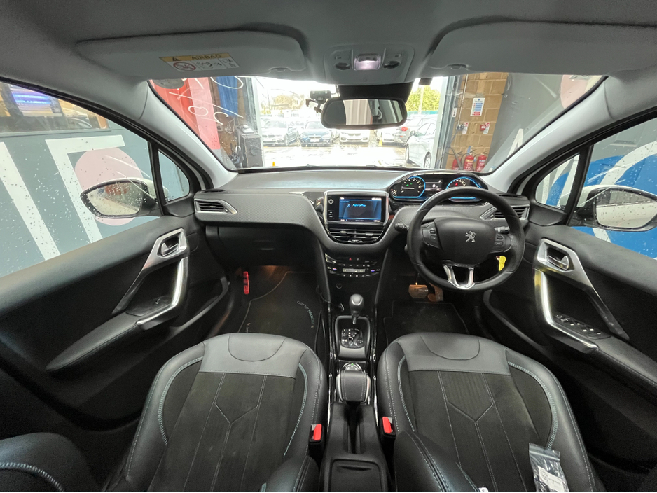 2020 Peugeot 2008 2020 PEUGEOT 2008 CROSSCITY 1.2 AUTOMATIC / CRUISE CONTROL / REVERSE CAMERA / HEATED SEATS / APPLE CARPLAY