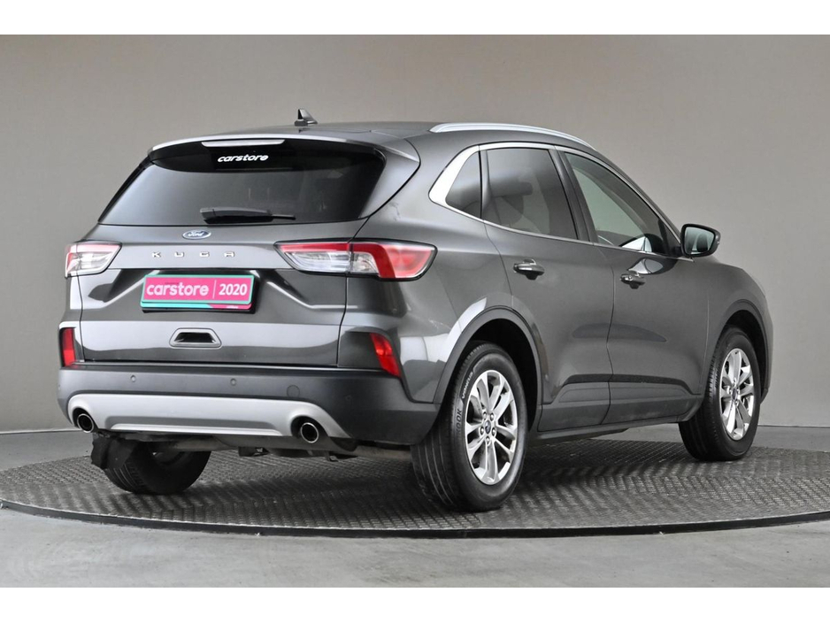 2020 Ford Kuga - image 8