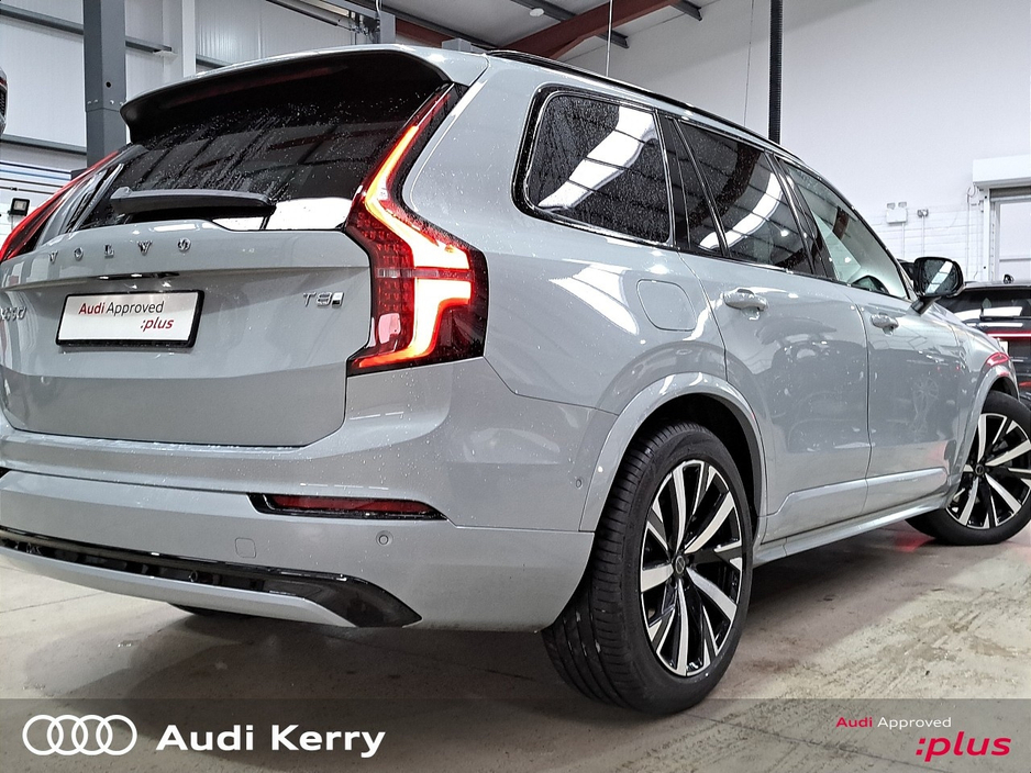 2025 Volvo XC90 - image 31