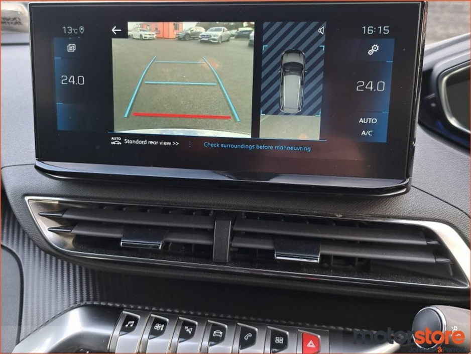 2024 Peugeot 5008 - image 14