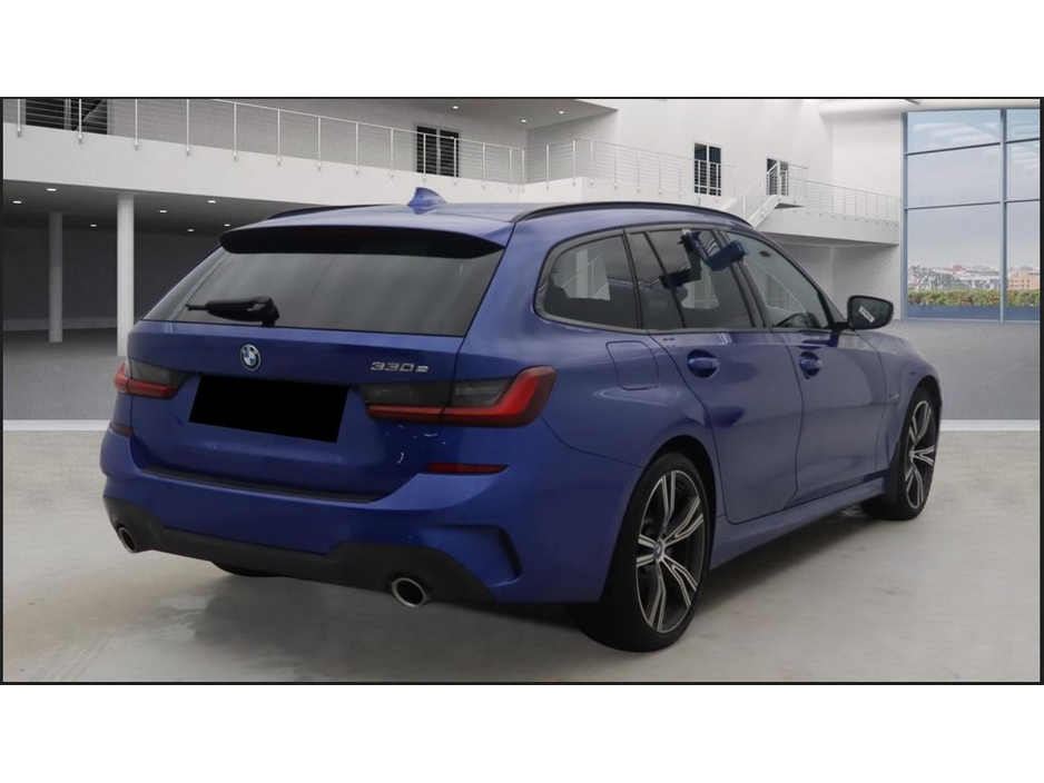2021 BMW 3 Series 330e M SPORT 292BHP // PANORAMIC SUNROOF // 212 REG // ESTATE €26,995