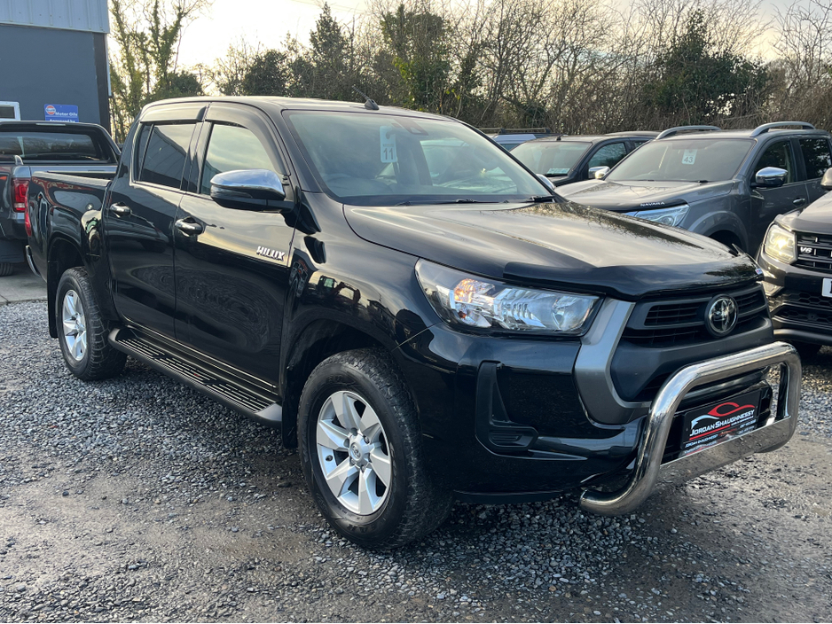 2021 Toyota Hilux D-4D 4WD DCB MAUAL €29,212