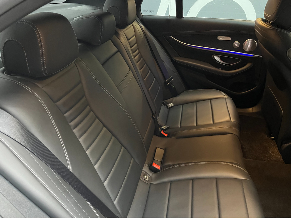 2018 Mercedes-Benz E Class 2018 MERCEDES-BENZ E350E AVANTGARDE SPORTS 2.0 AUTOMATIC / CRUISE CONTROL / 360° PARKING CAMERA / ELECTRIC MEMORY & HEATED SEATS / PADDLE SHIFTERS / PANORAMIC SUNROOF / HEATED REAR SEATS