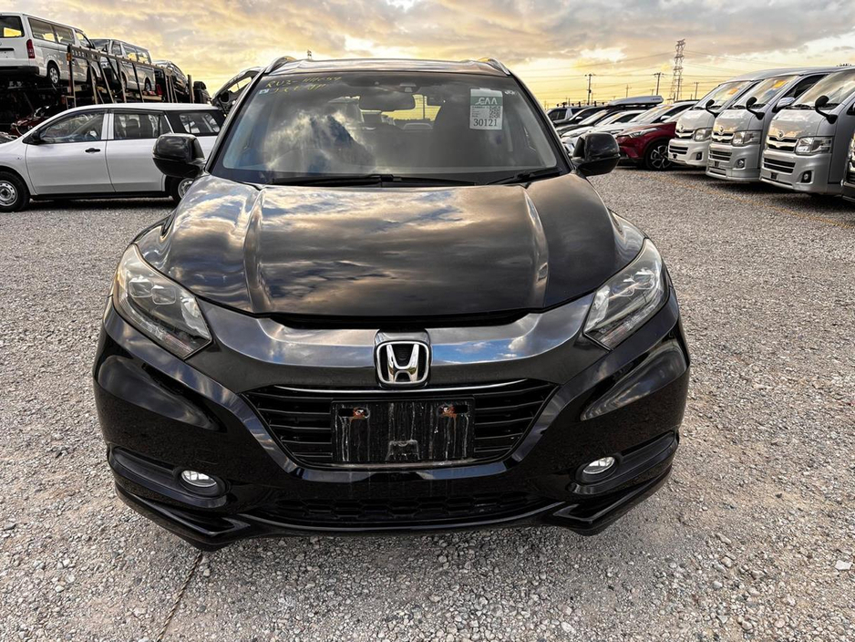 2015 Honda Vezel - image 10