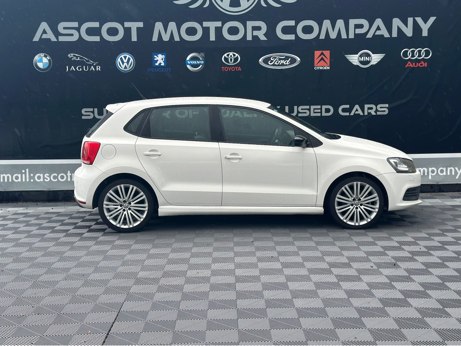 2015 Volkswagen Polo Automatic €12,250
