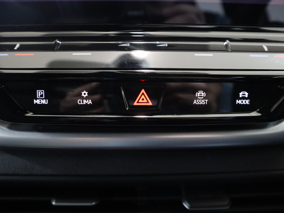 2023 Volkswagen ID.4 - image 21