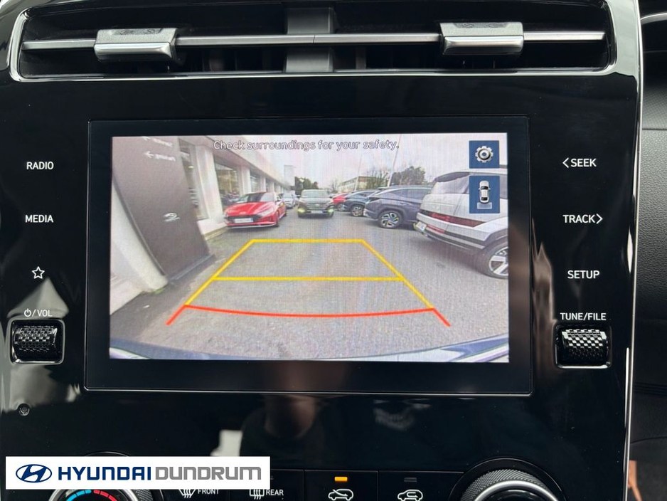 2022 Hyundai Tucson - image 11