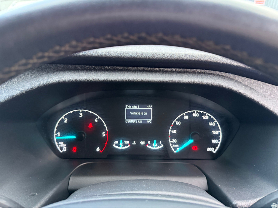 2021 Ford Transit Custom Kombi - image 18