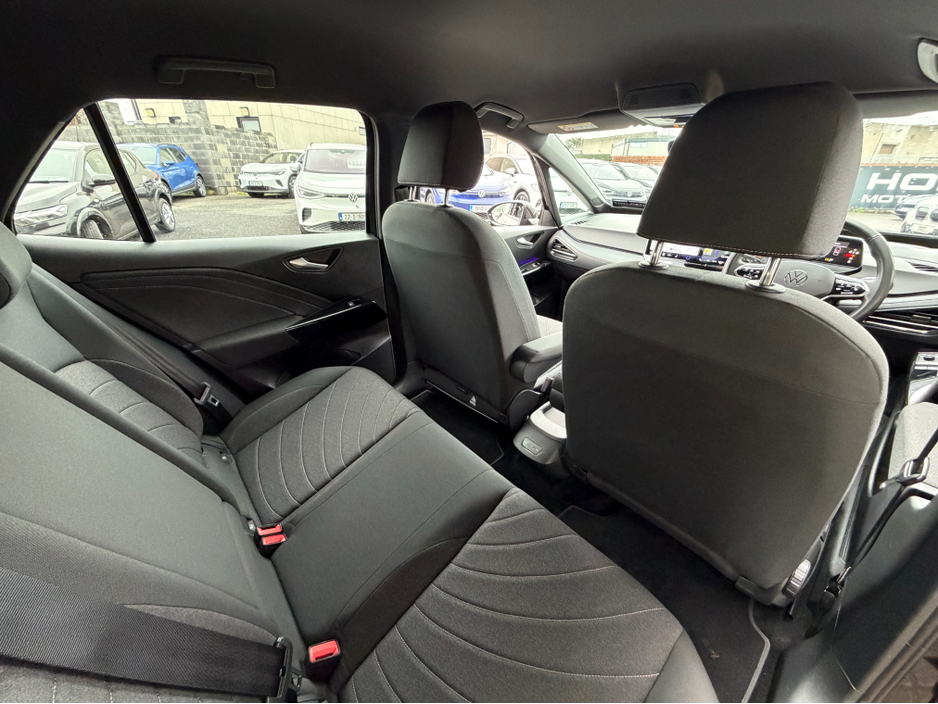 2025 Volkswagen ID.3 - image 21