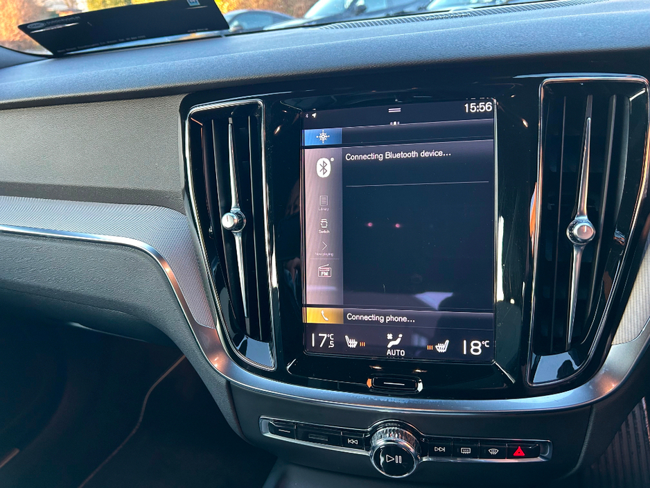 2019 Volvo S60 - image 25