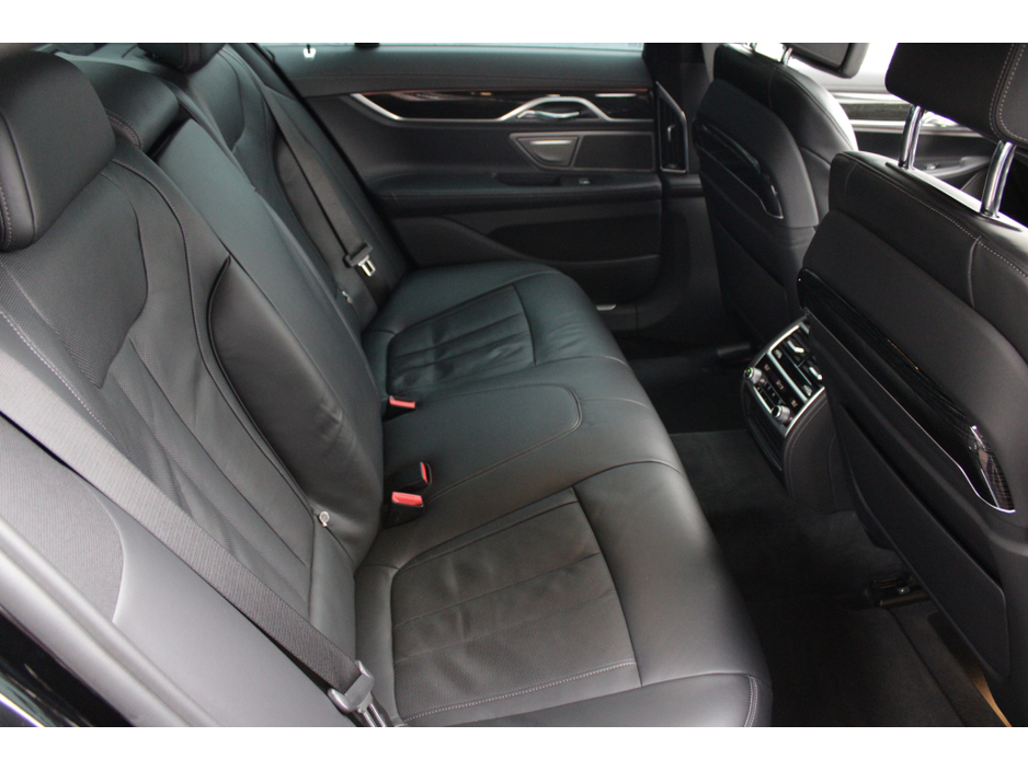 2021 BMW 7 Series X-DRIVE M-SPORT PRO EDITION AUTO  // STUNNING CAR // BUY WITH CONFIDENCE AA AND SIMI APPROVED DEALER 2026 // FINANCE ARRANGED // ALL TRADE INS WELCOME // WELL WORTH VIEWING