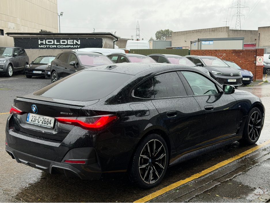 2023 BMW i4 M-SPORT..SUNROOF..KEYLESS ENTRY €32,350