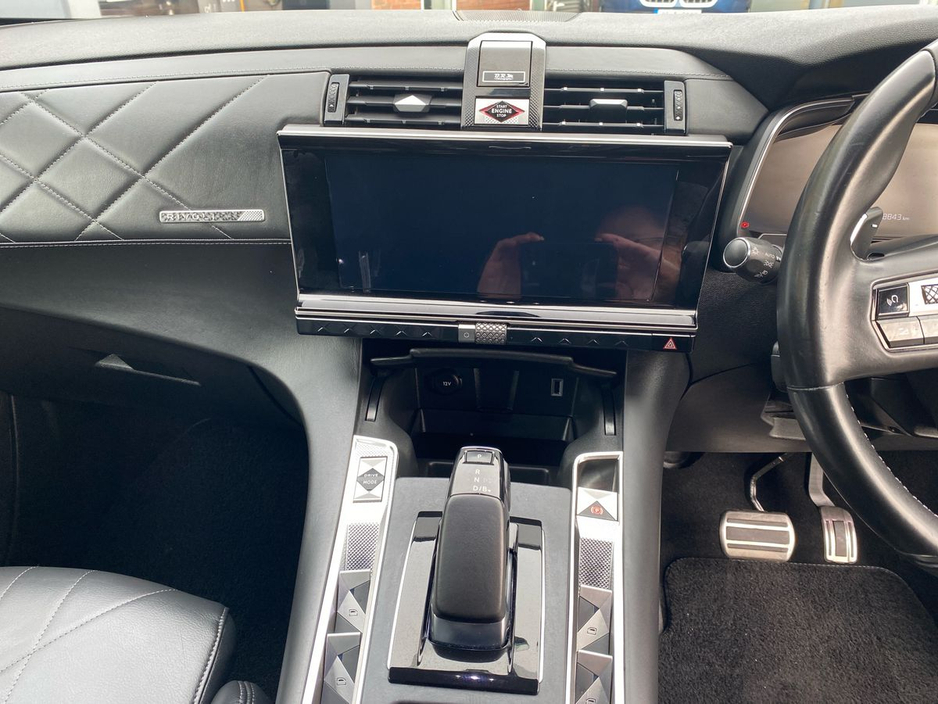 2021 DS Automobiles DS 7 Crossback - image 11