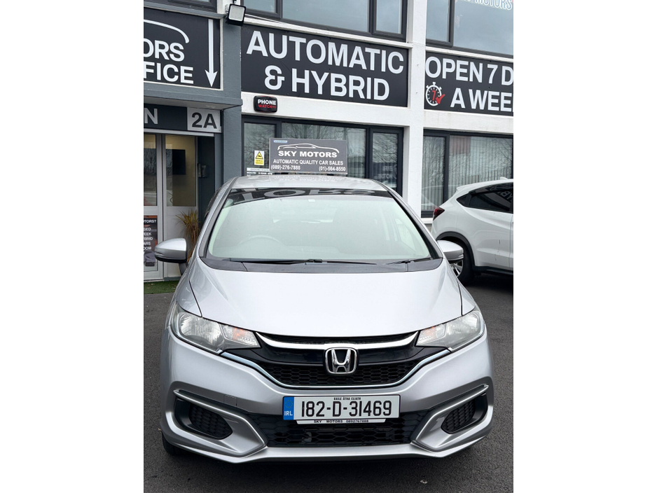 2018 Honda Fit - image 2